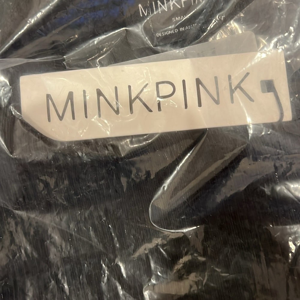 MINKPINK Astrid Cutout Midi Dress Black NWT Small MARP $140 - Picture 6 of 6